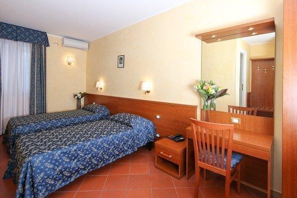 Habitación Doble/Twin Superior  Casa di Santa Francesca Romana Roma Habitación Doble/Twin Superior  Casa di Santa Francesca Romana Roma