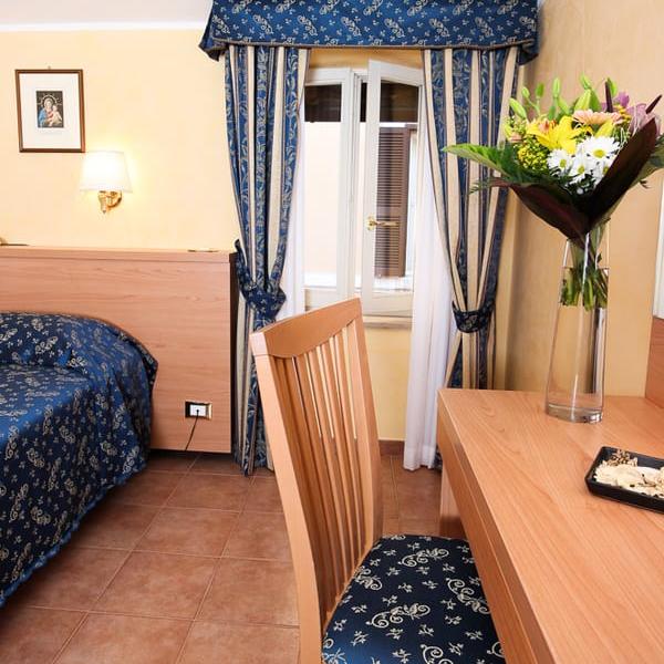 Habitación Individual Superior  Casa di Santa Francesca Romana Roma Habitación Individual Superior  Casa di Santa Francesca Romana Roma